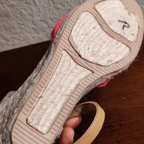 Pink, White Mountain, size 8 - Picture 6 of 9